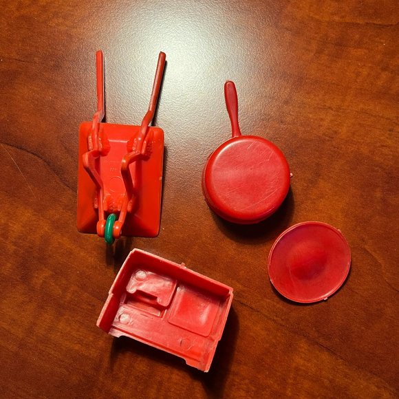 🎈🎈VINTAGE Dollhouse Accessories - Picture 2 of 3